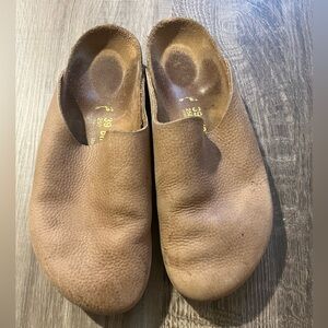 Taupe Birkenstock Clogs Size 39